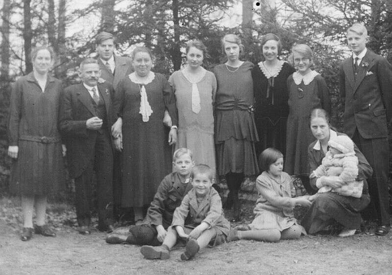 Hartwigs Familienfoto ca.1927