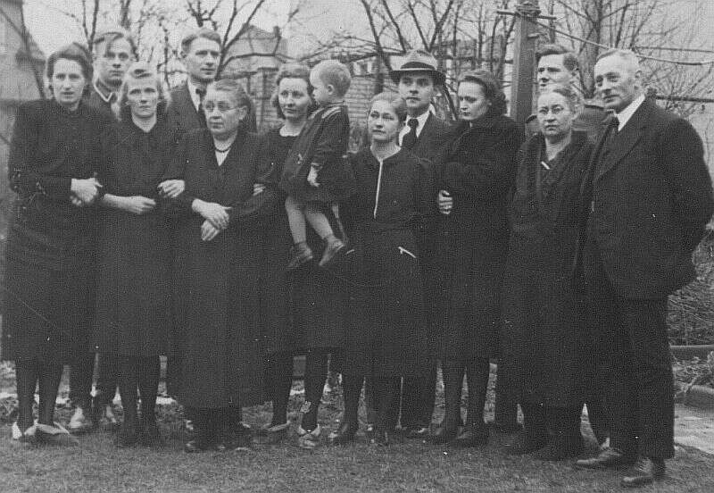 nach E.K.Hartwigs Beerdigung 1943
