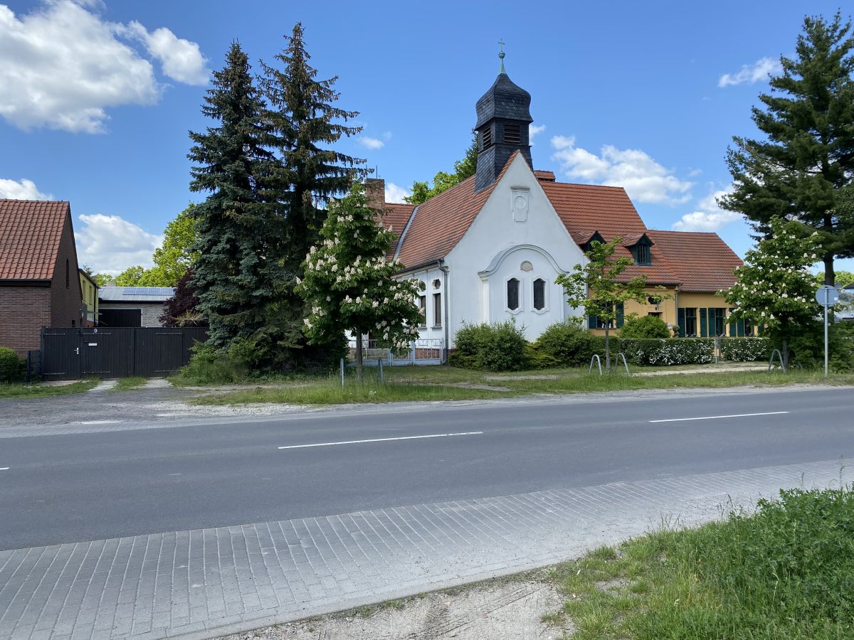 06